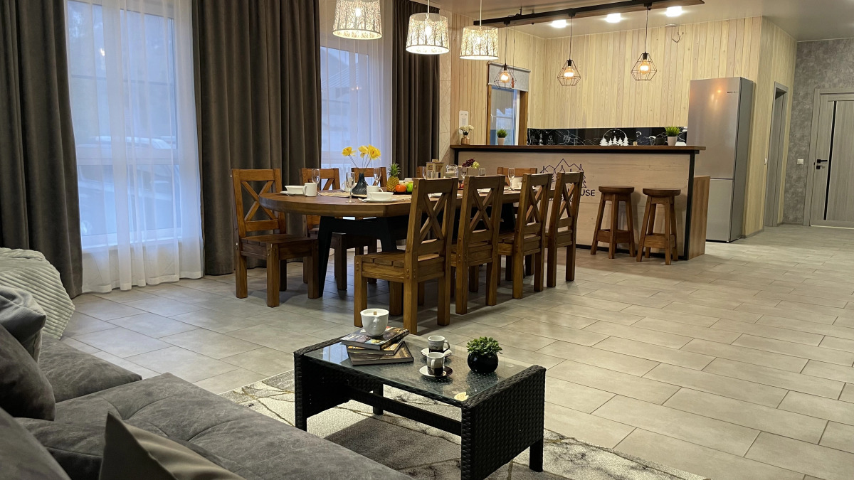 Шале Lucky House