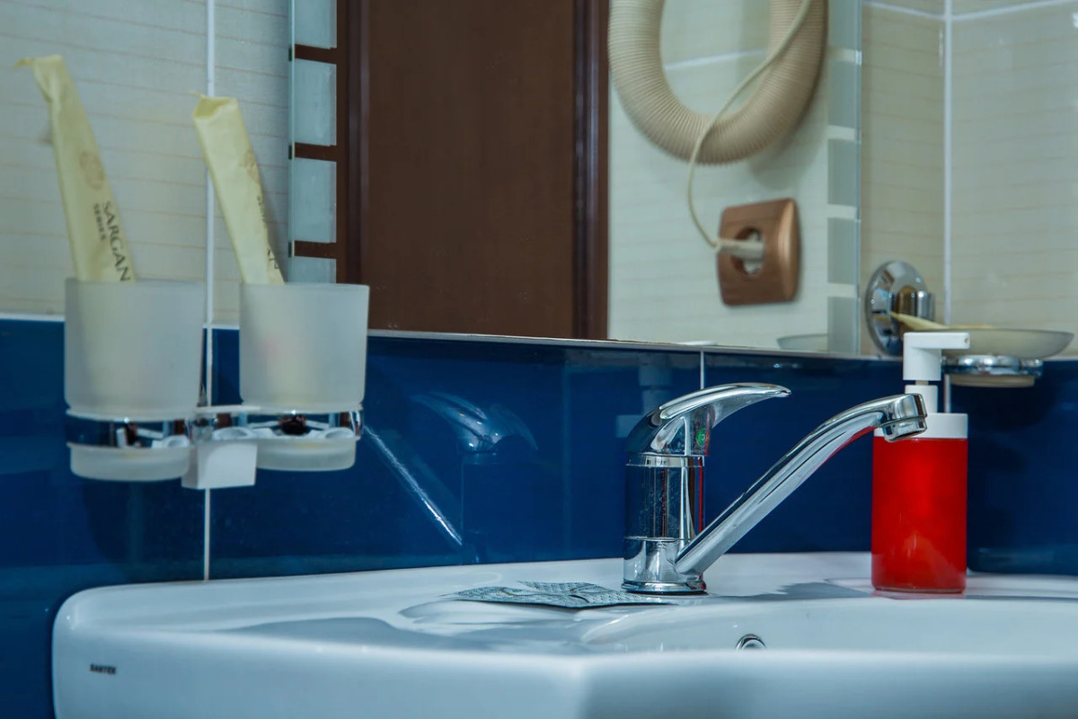 Александровский