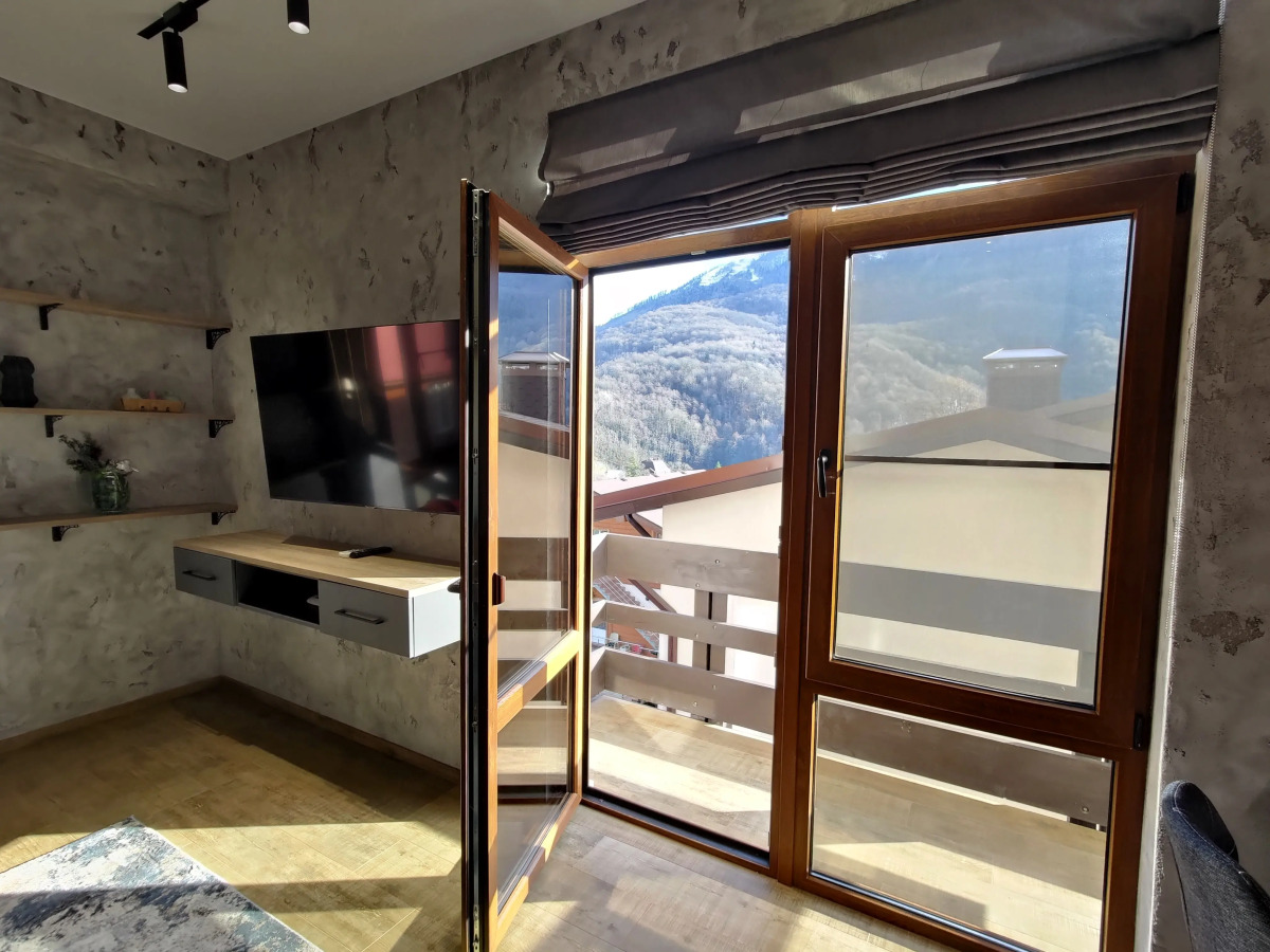 Апартаменты на Турчинского 73