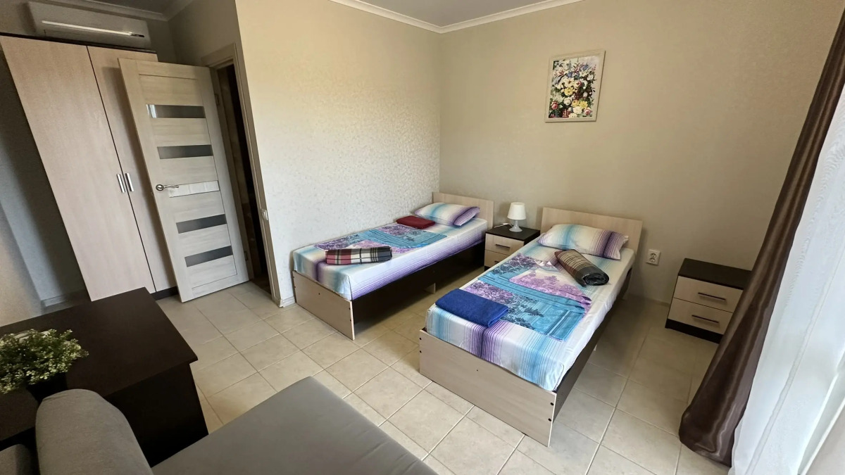 Гостевой Дом "Adam & Eva"