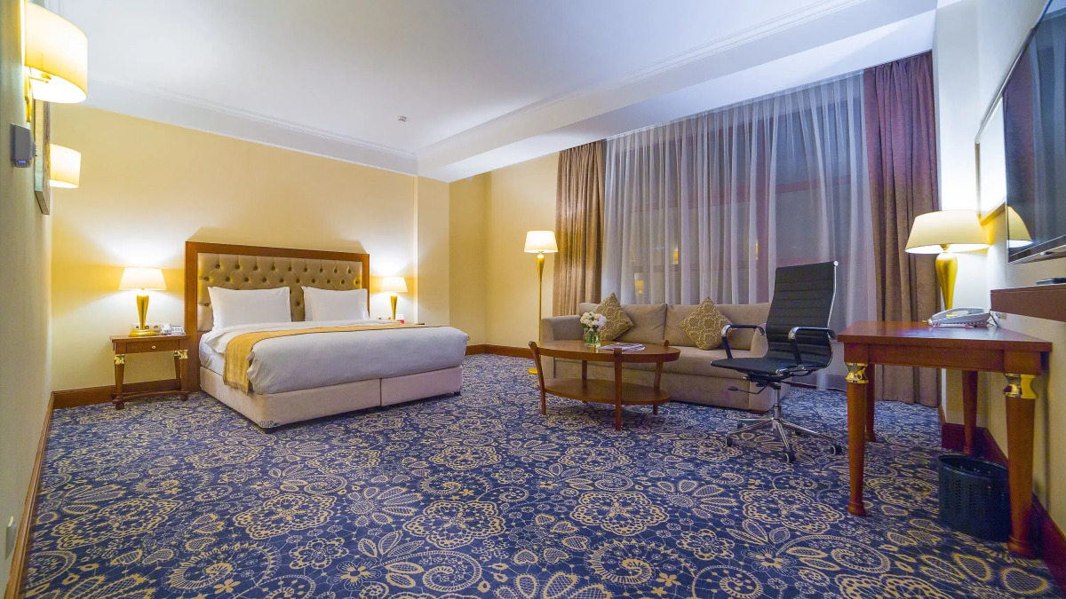 Отель Ramada by Wyndham Almaty