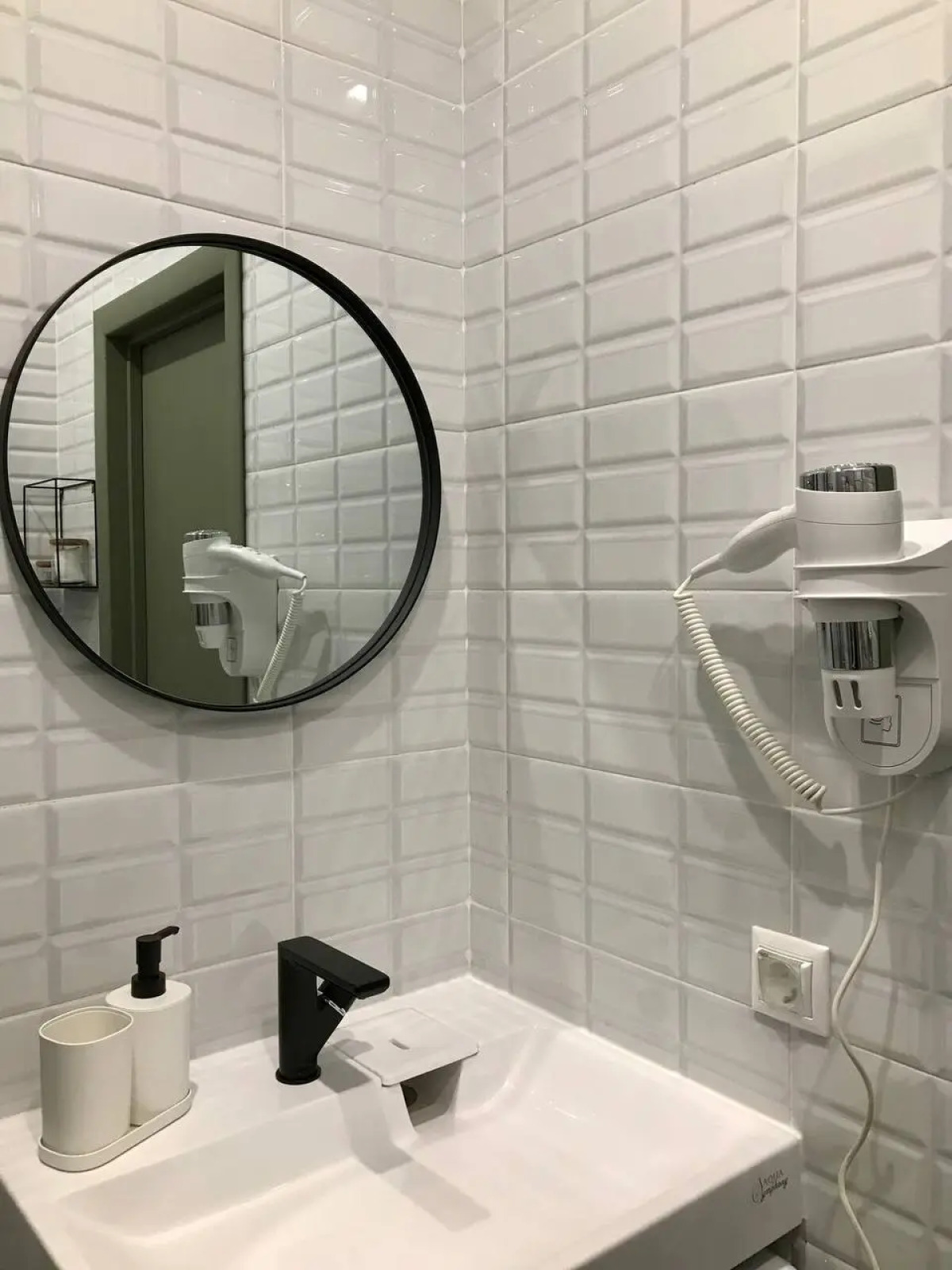 Апартаменты Green And Blue