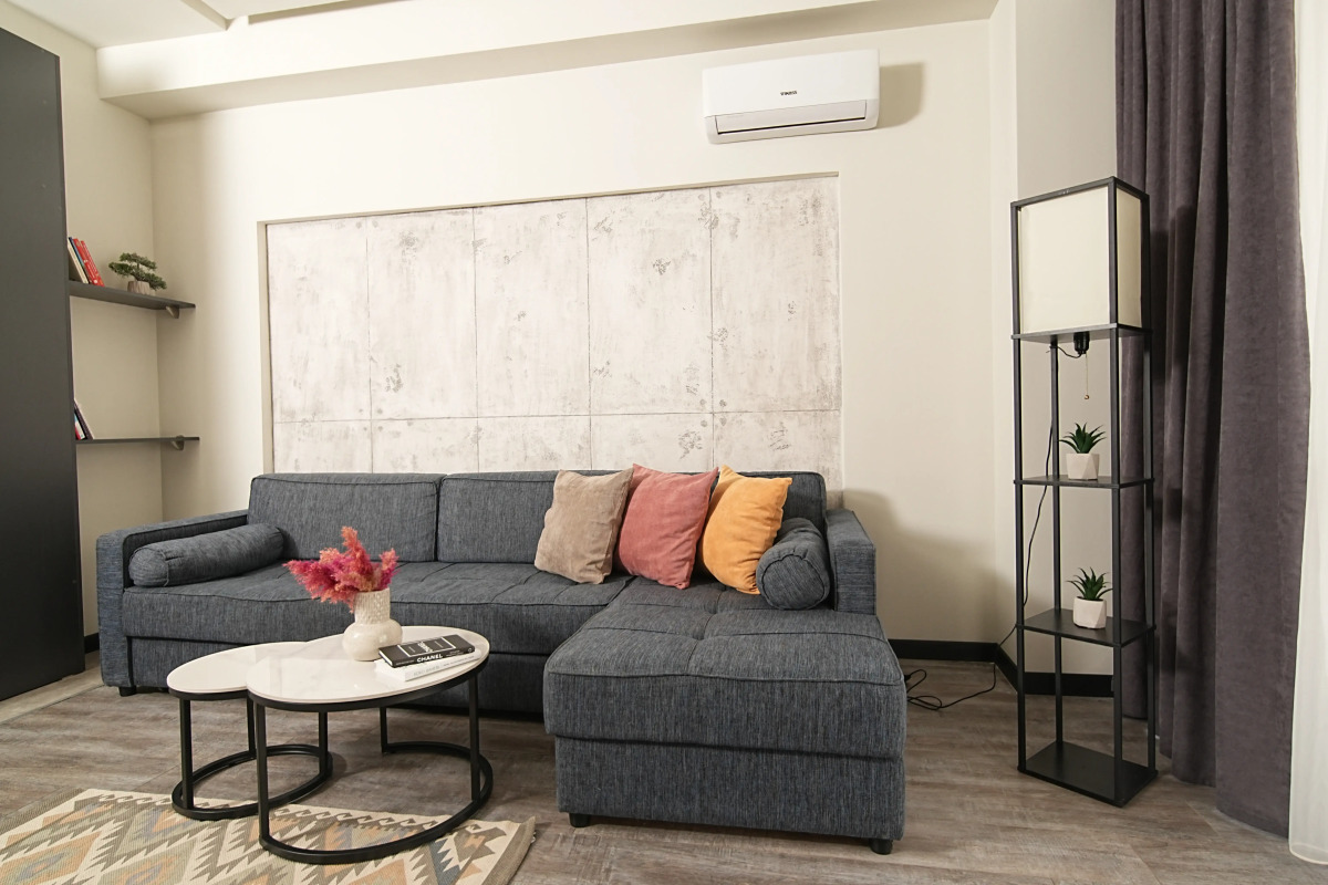 Апартаменты улучшенные с балконом от Sweet Home