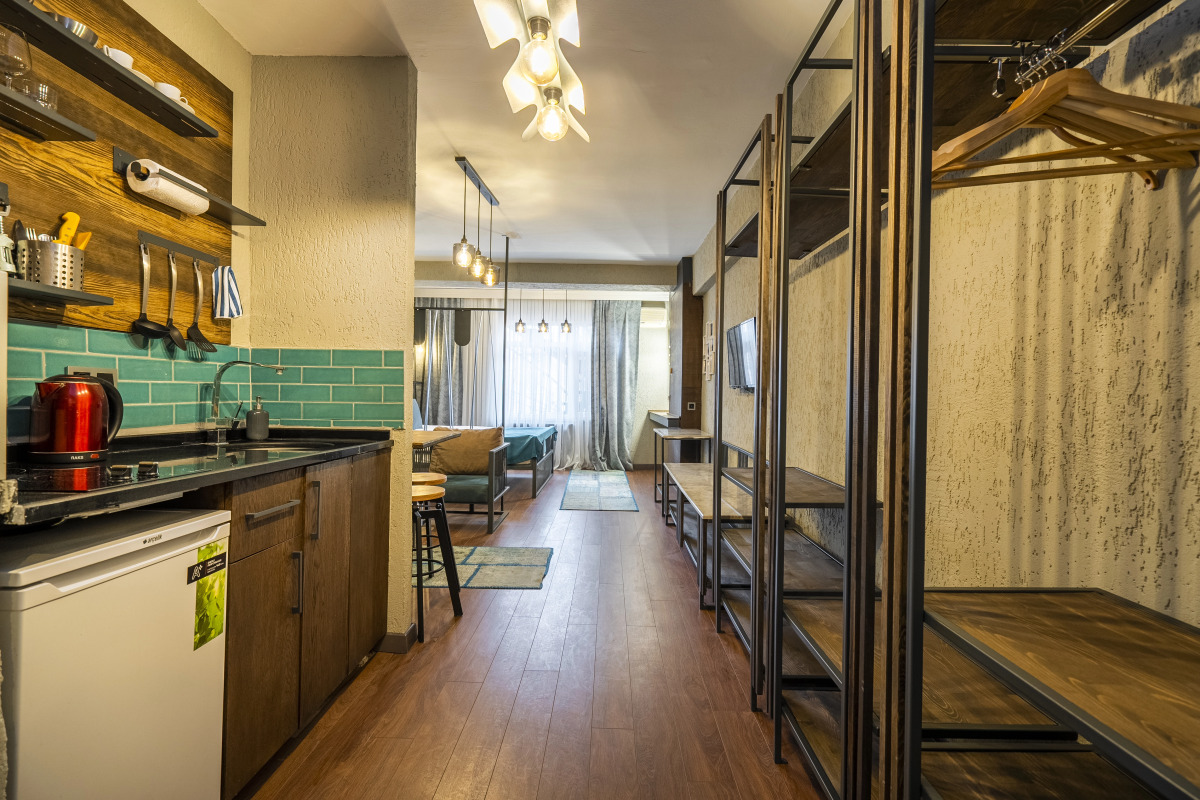 Апарт-отель  Cube Suites