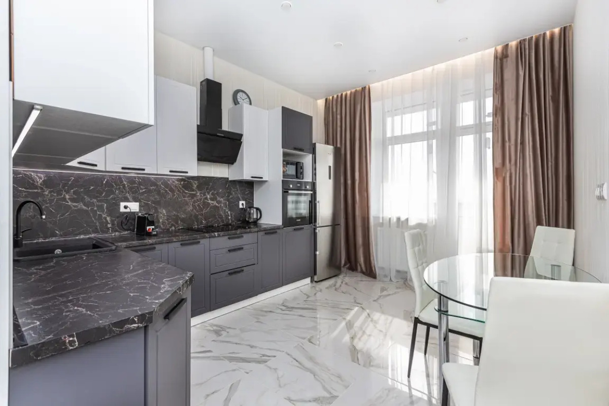 АПАРТАМЕНТЫ REHOME24 на 21 этаже