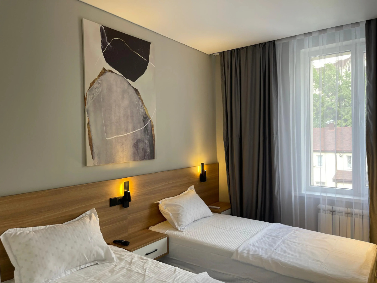 Отель Airis Residence