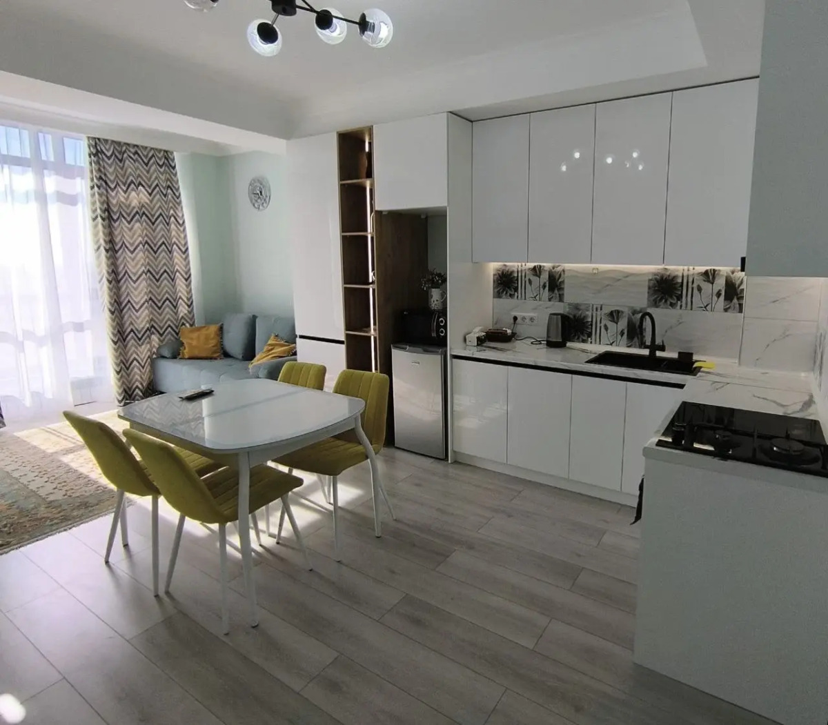 Квартира Уютные апартаменты возле парка Ынтымак