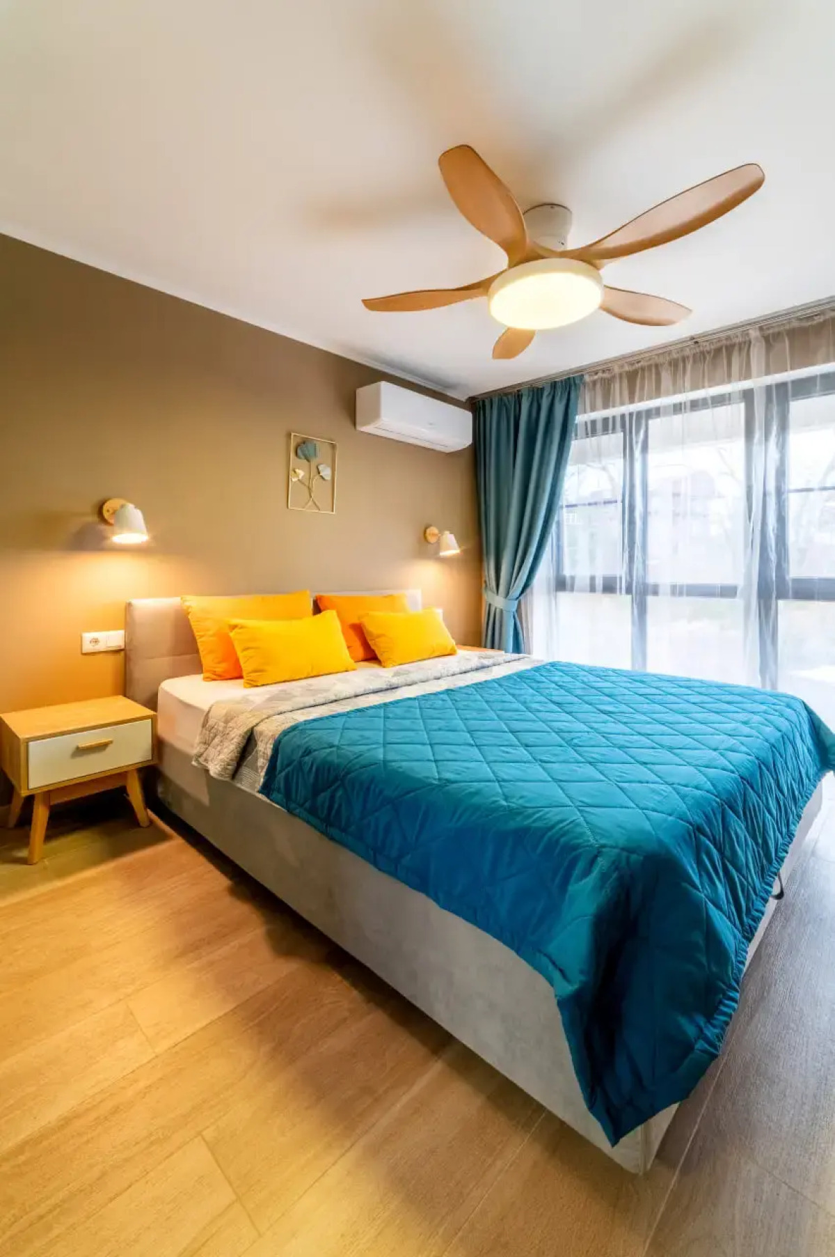 Апартаменты Двухуровневые около моря с бассейном в ЖК Морской квартал