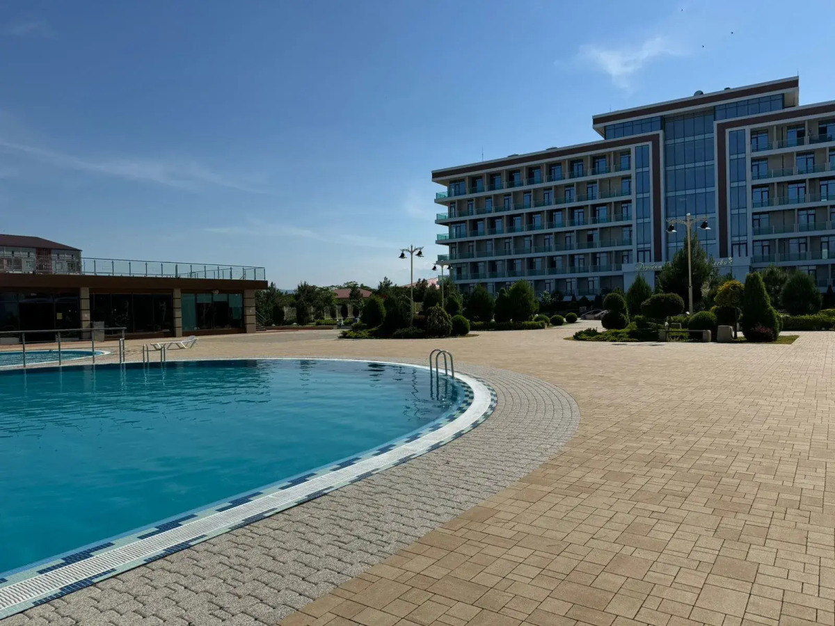 Коттеджи Золотые пески