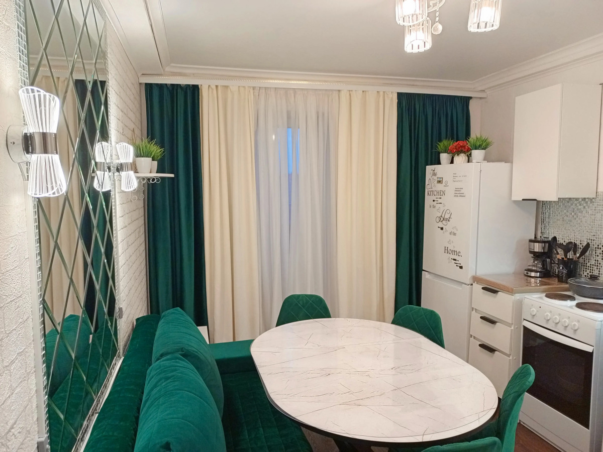 Апартаменты в Высотке на Университетском