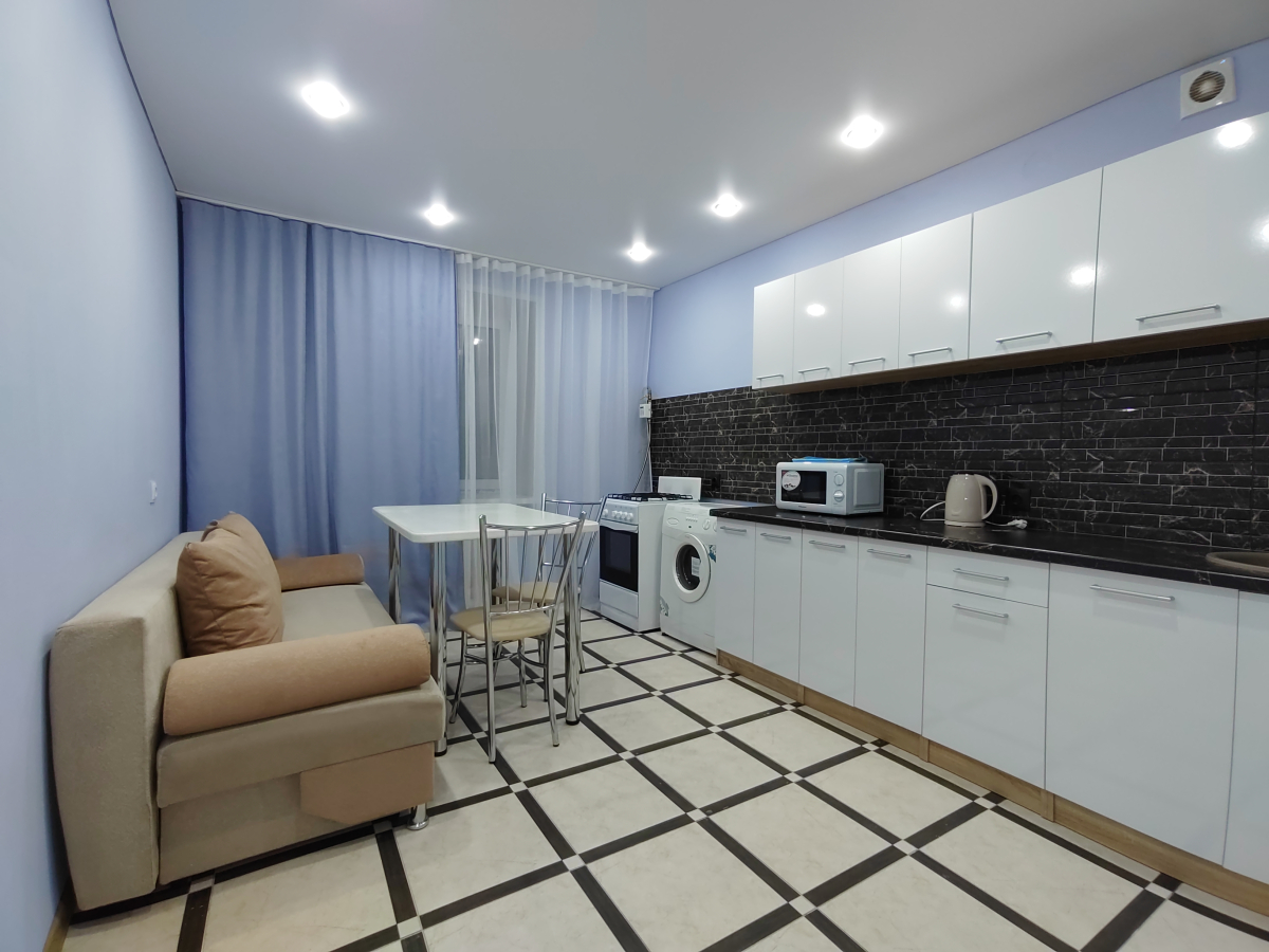 Апартаменты квартира на Мордовской 25