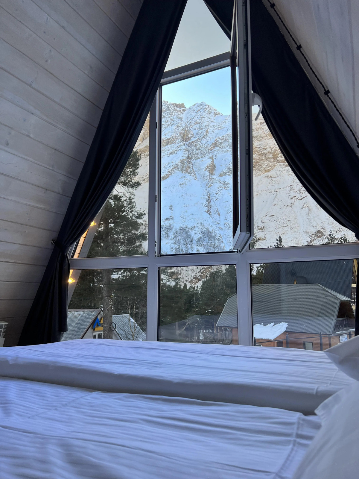 Шале AFrame Azau