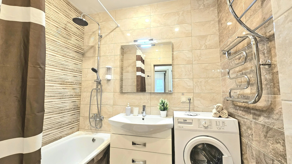 Квартира на улице Роторной 27