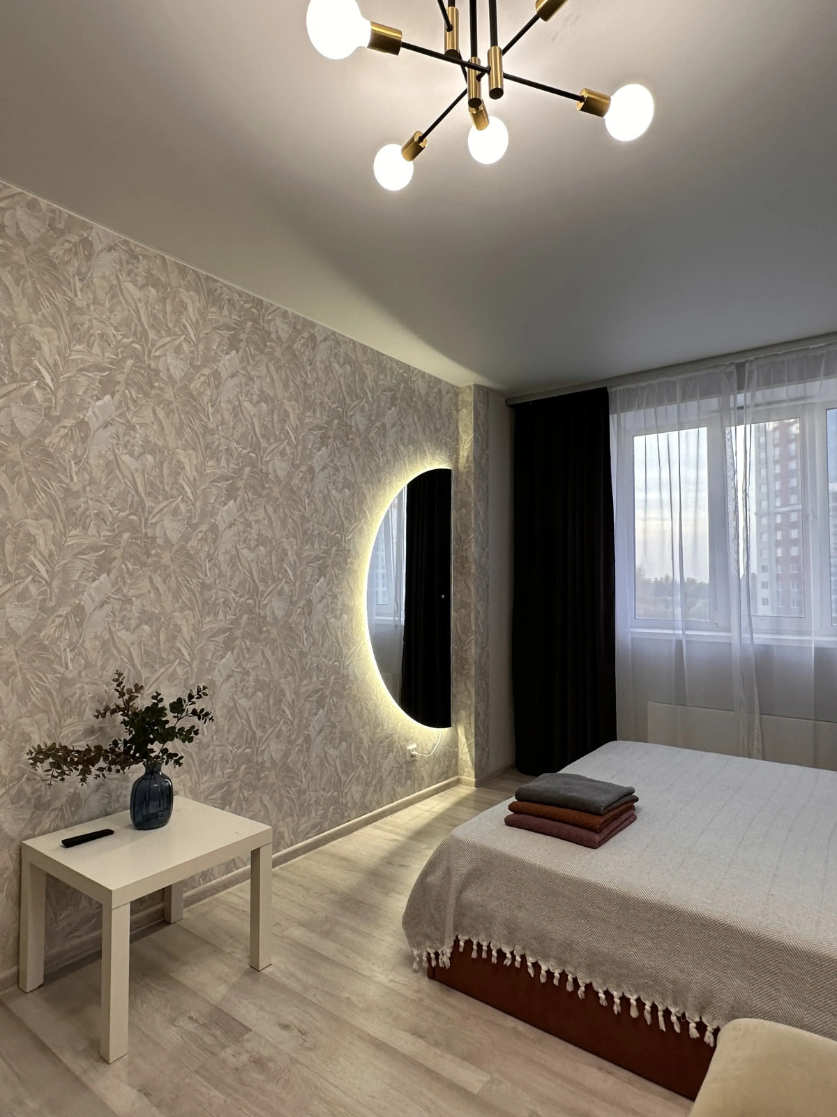 Апартаменты 2 комнатная квартира на Мира 9В