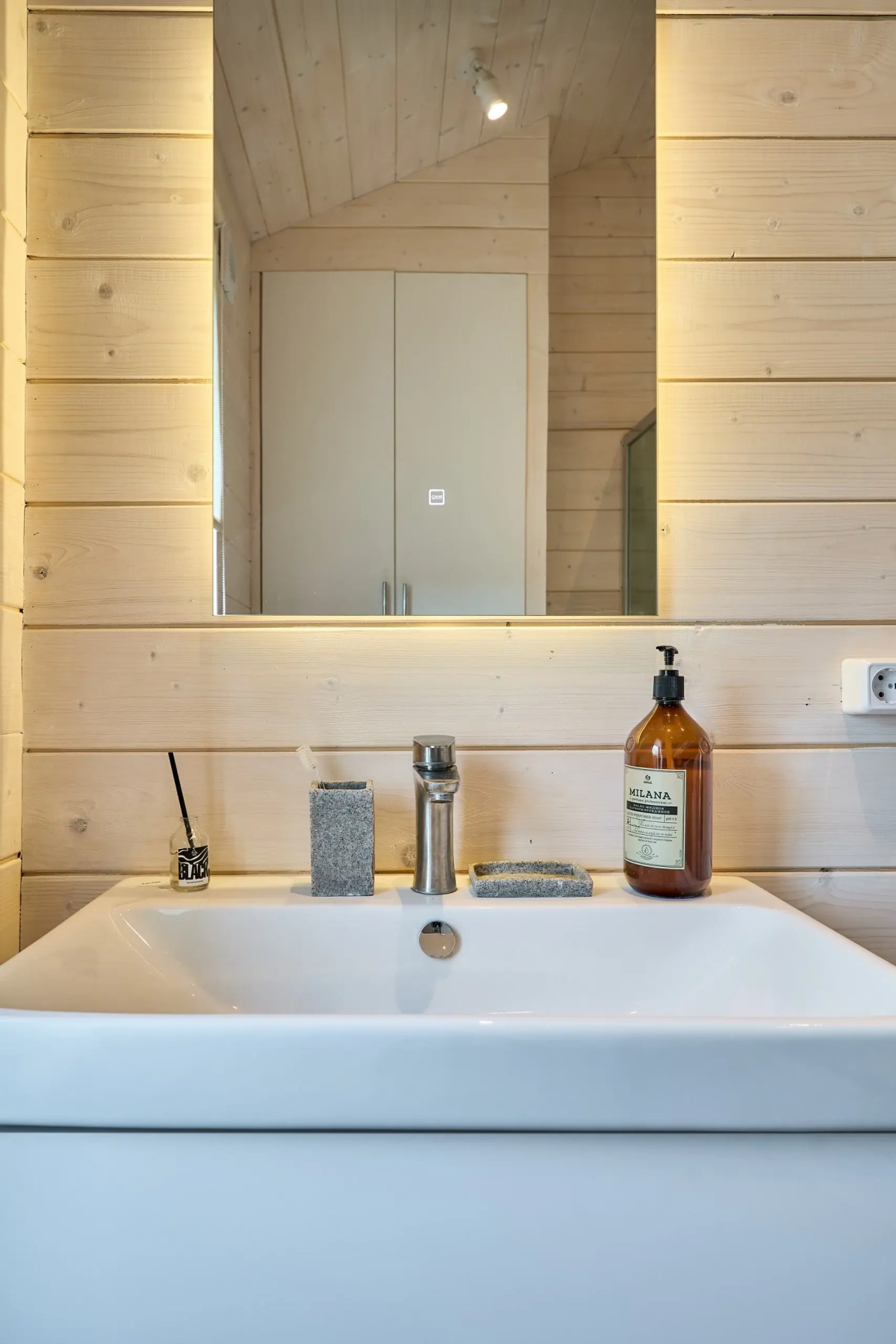 Коттедж Якунино-Дача Дом Медведя