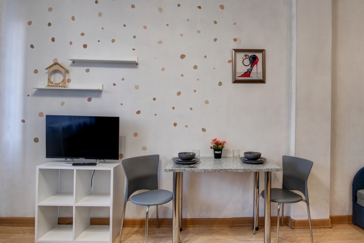 Апартаменты Обводный канал 76