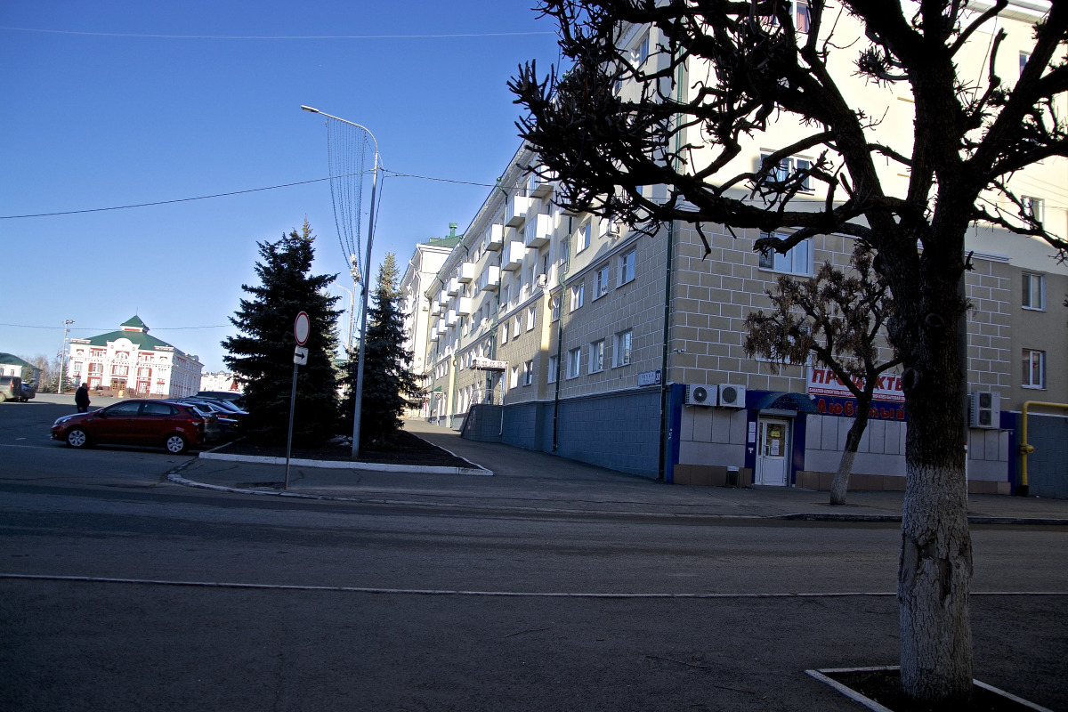 Апартаменты на Советской площади
