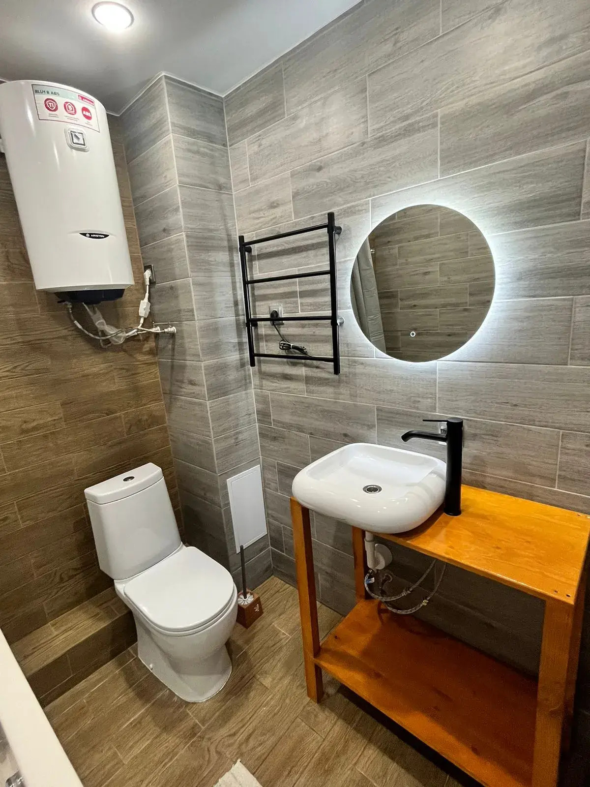 Квартира Люкс на Иртышской Набережной 13