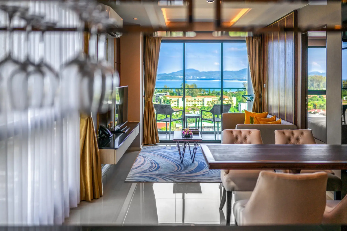 Курортный отель MIDA Grande Resort Phuket