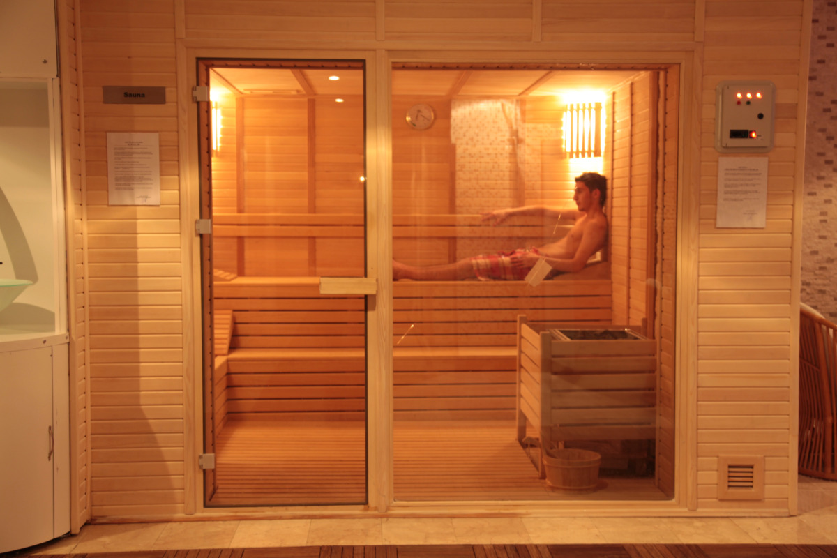 Отель Oscar Resort