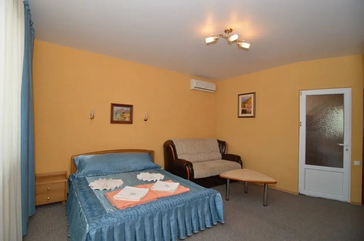 Отель Жемчужина Каламиты