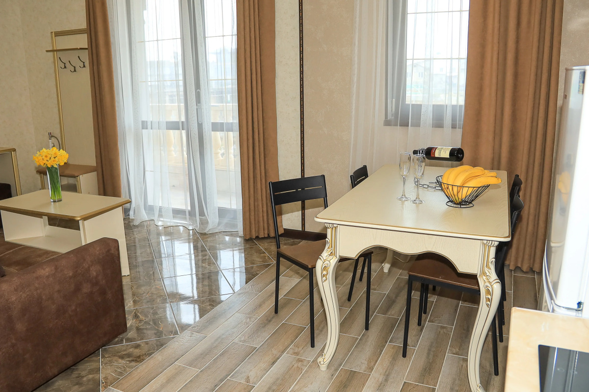 Чеховъ Береговое