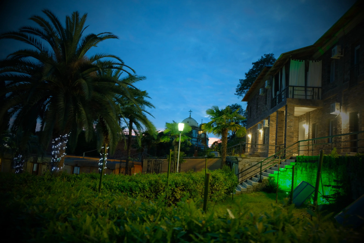 U monastyrja (Novyj Afon)