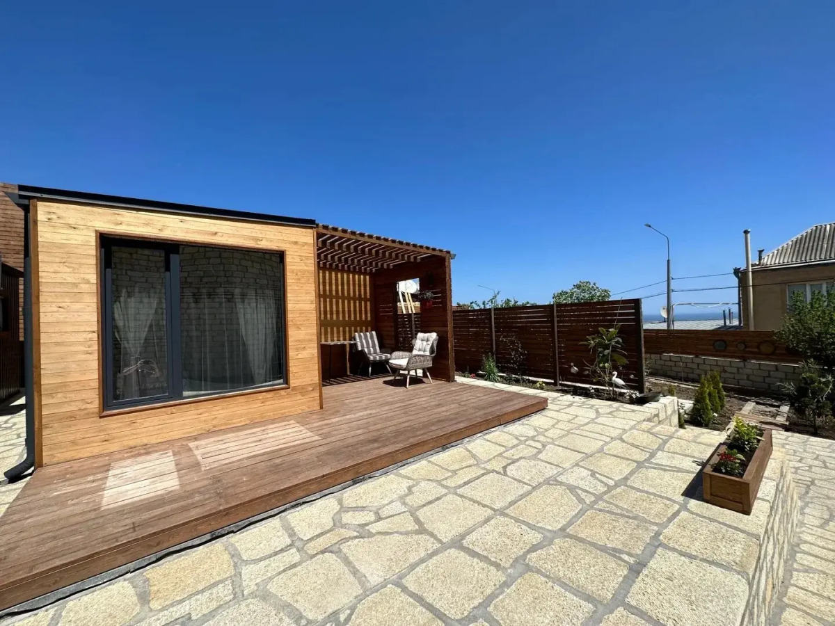 Частный дом с видом на крепость