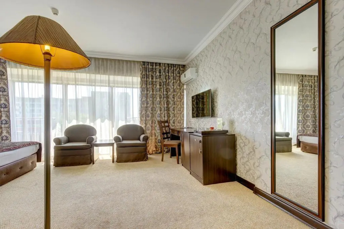 Отель Премьер Алатау