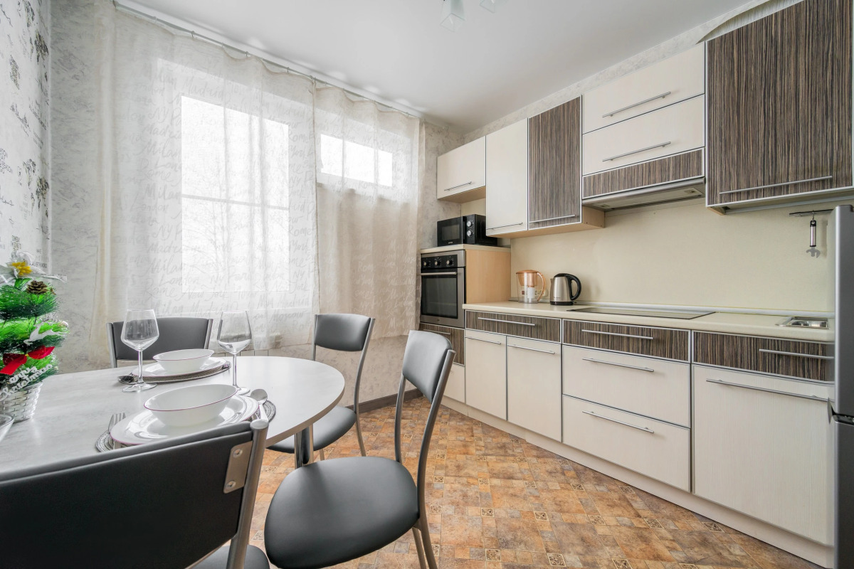 Квартира Apartico с Видом на Парк 300-летия