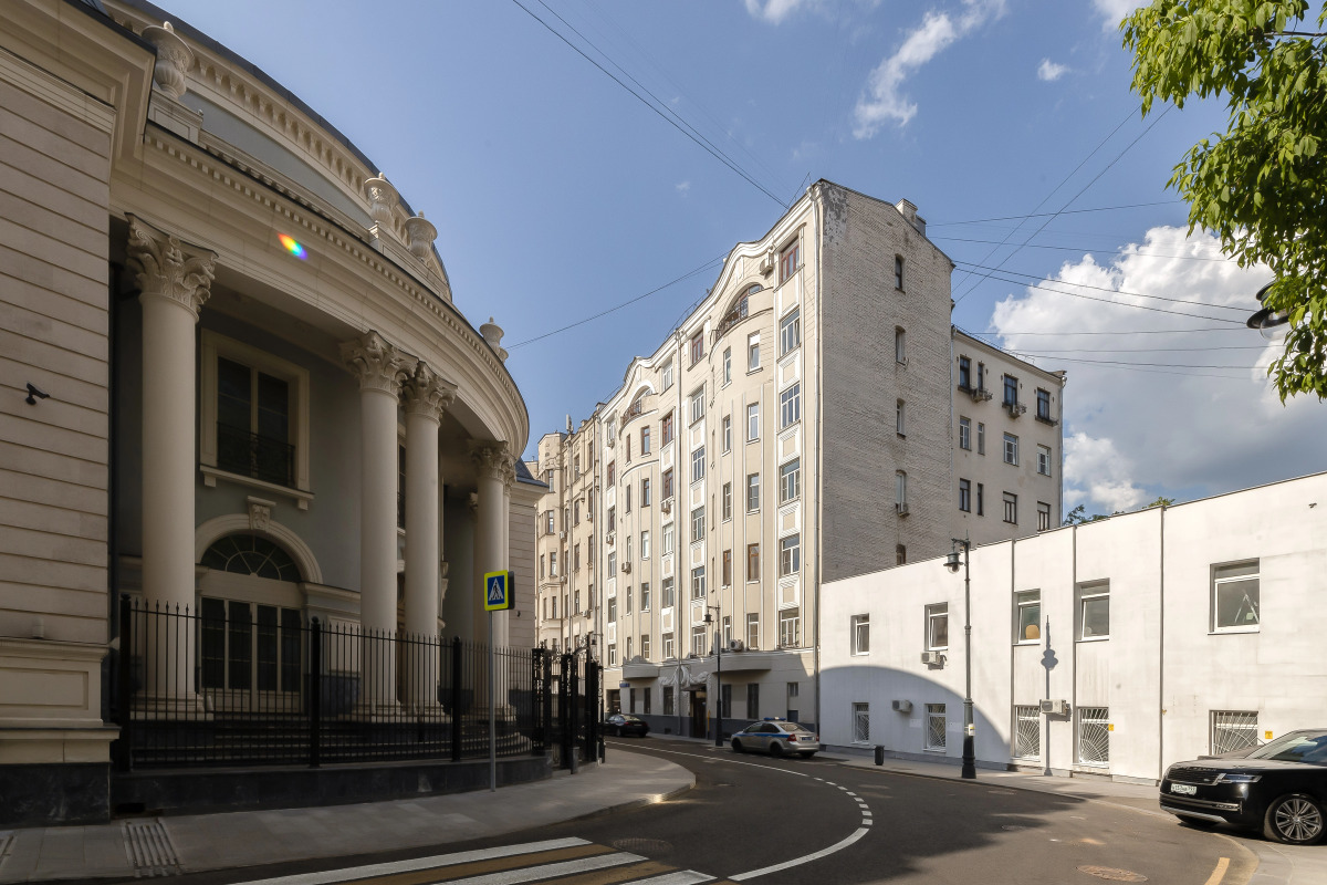 Квартира Кривоарбатский пер д 3 1.1