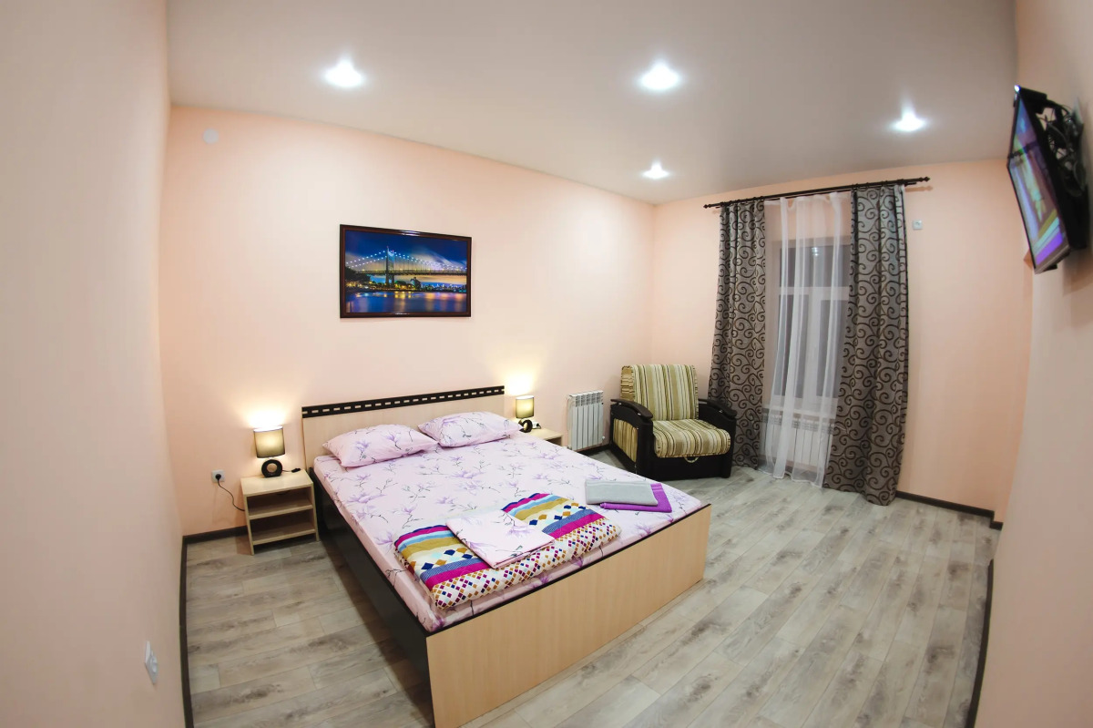 Апартаменты на Революционной 46