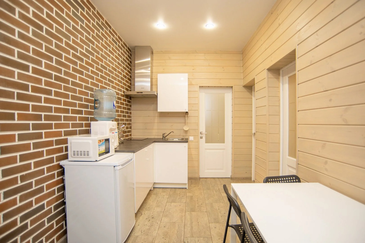 Бунгало с мангалом и верандой на Банном