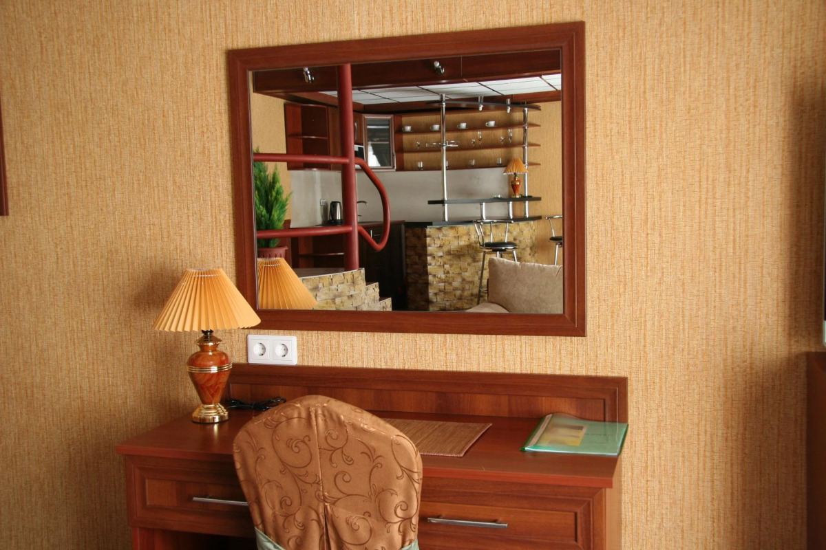 Отель Эсмеральд