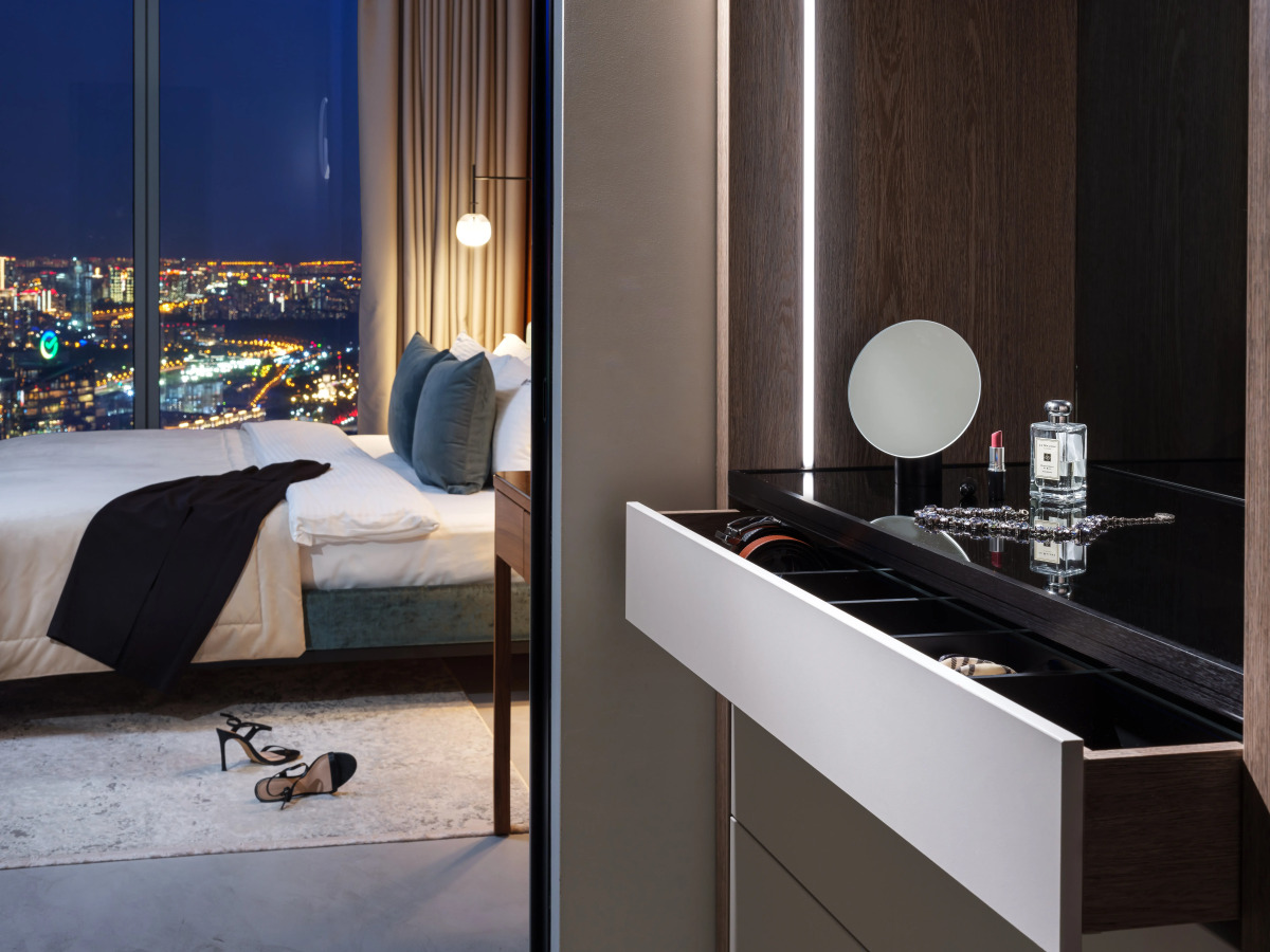 Апартаменты LordlyUp с караоке на  74 этаже