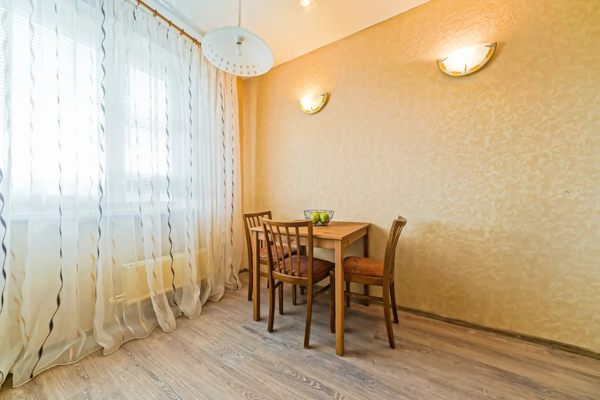 Апартаменты по адресу Заславская 17