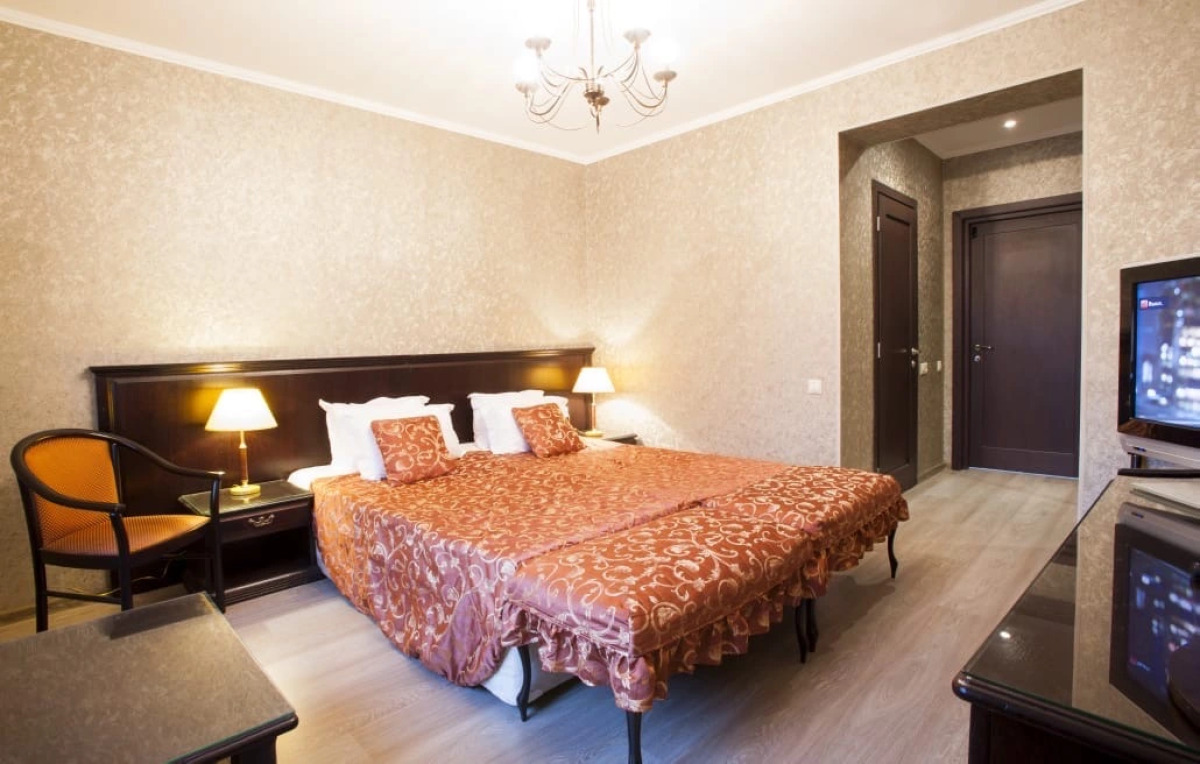 Отель Аквамарин