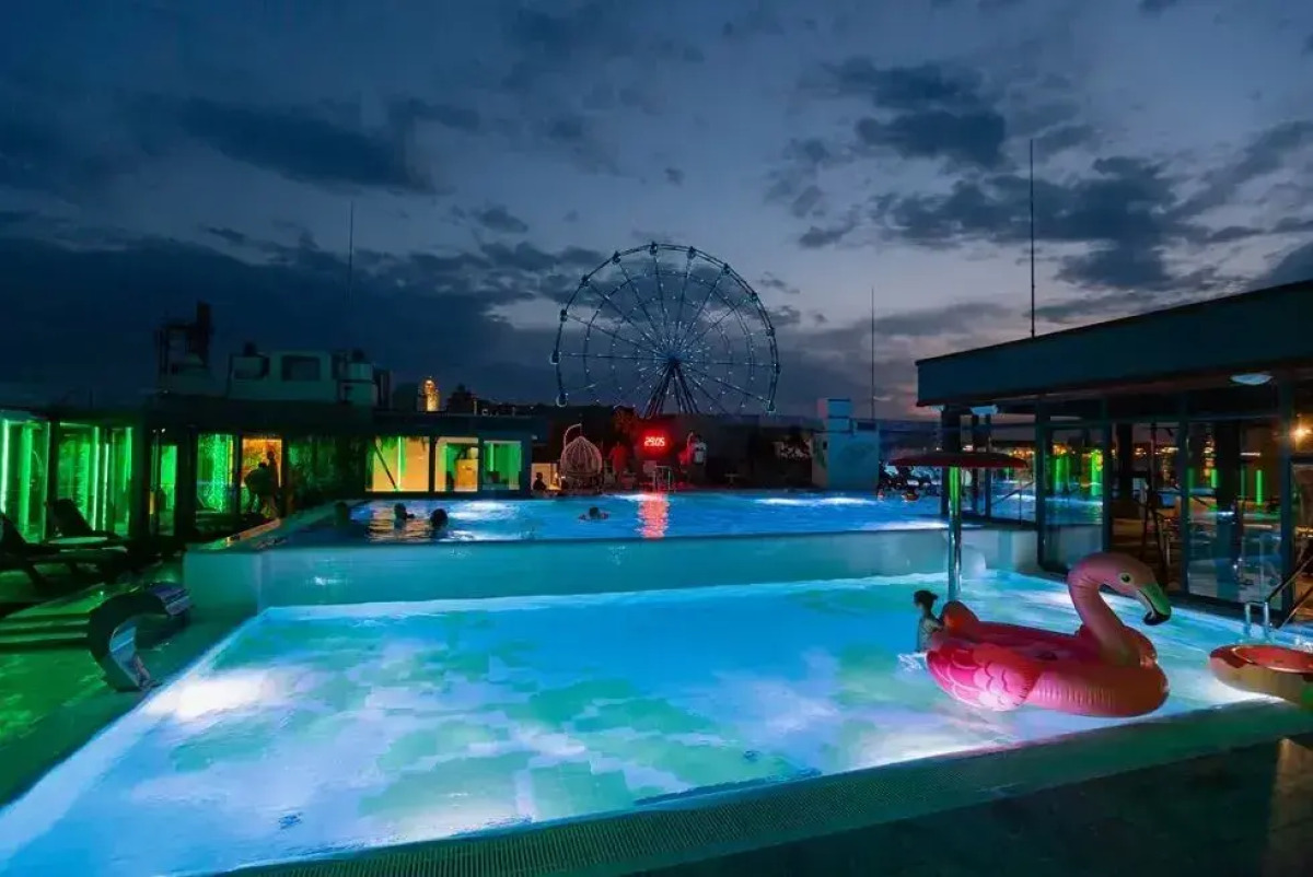 Апартаменты Новые в самом центре Челябинска рядом с ЮУРГУ