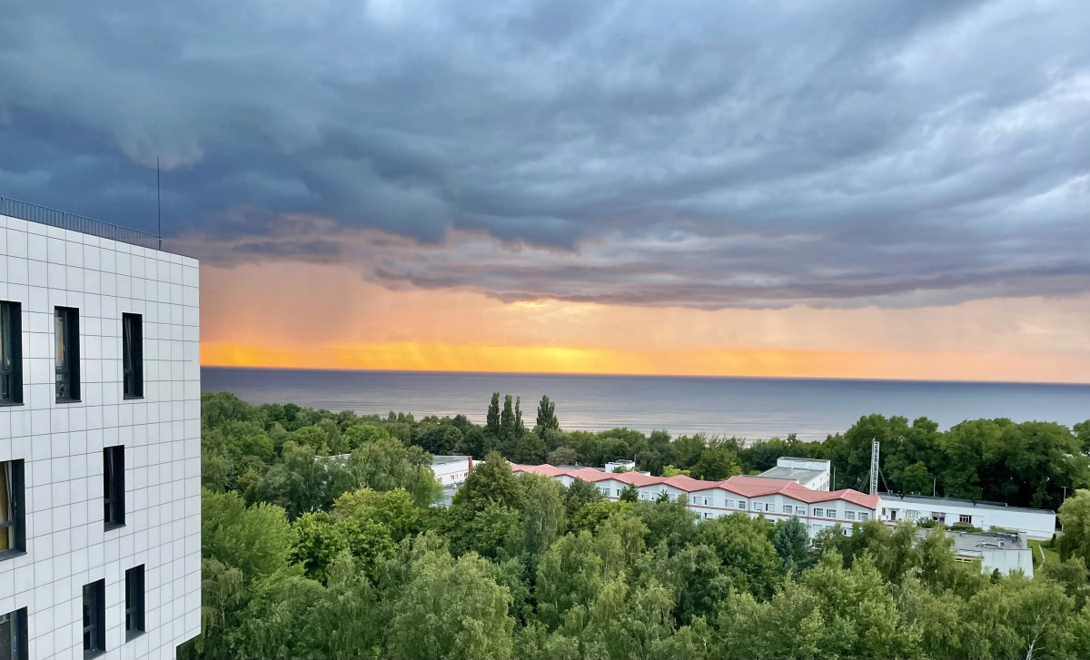 Апартаменты с видом на море на 10 этаже в комплексе Кристалл & Балтик-SPA