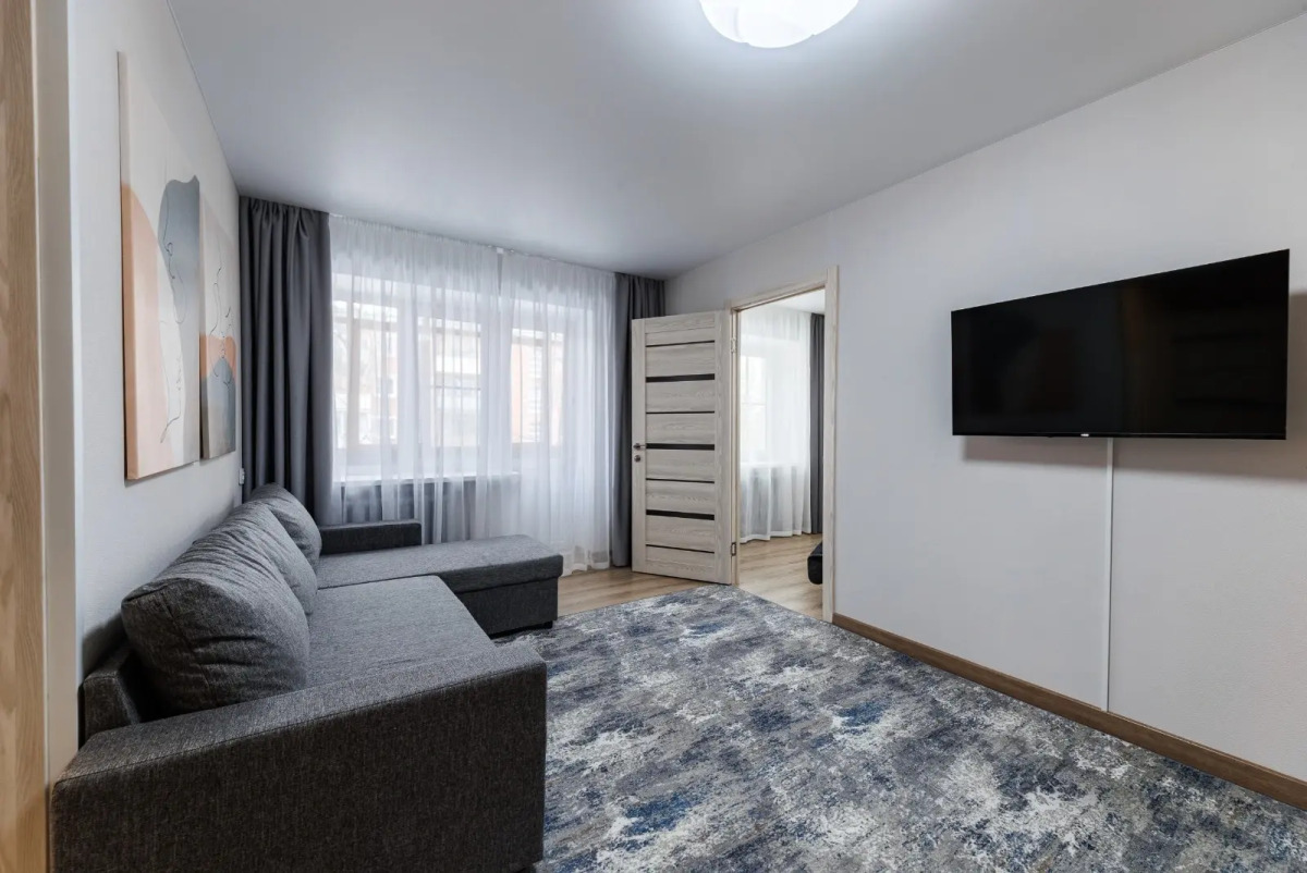 Квартира Двухкомнатная на Староникитской