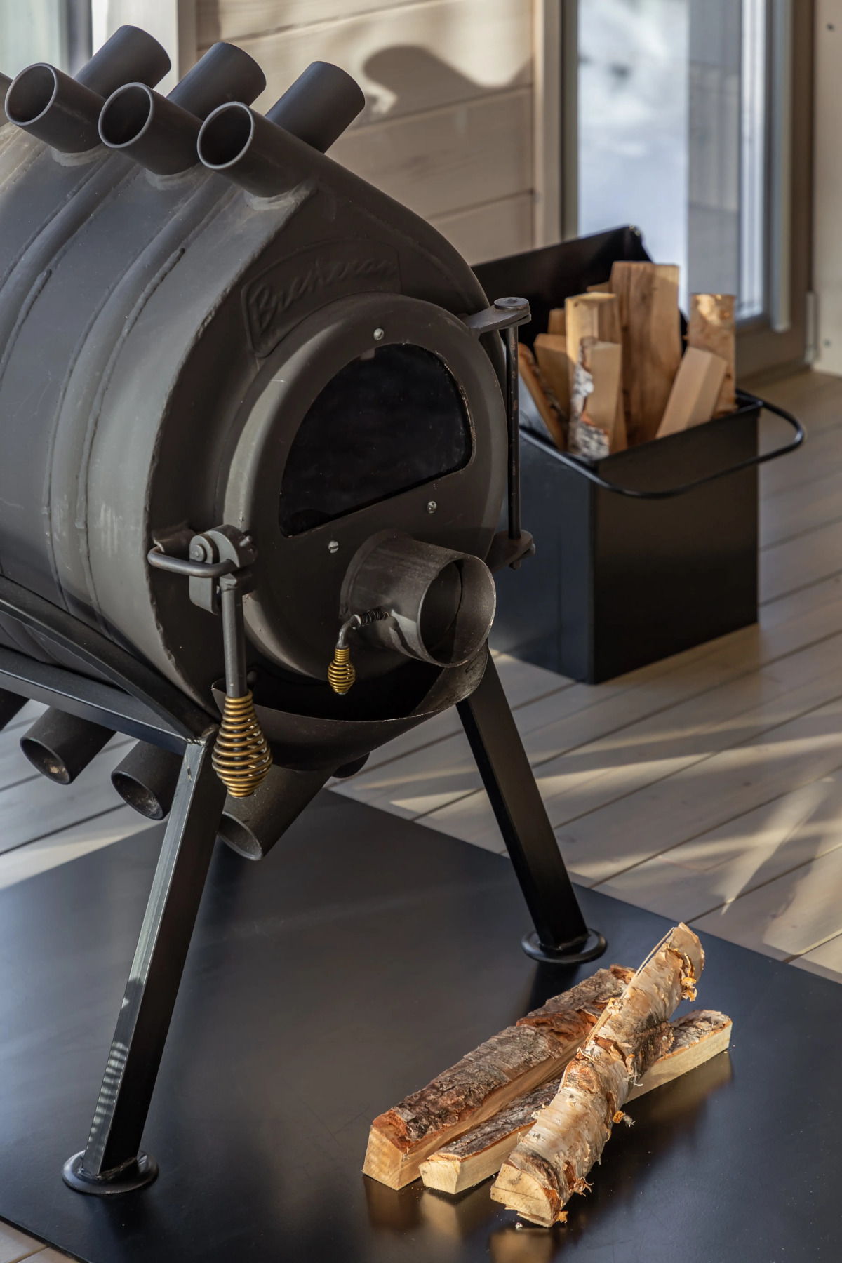 Частный Дом RiverDublDom  с баней и купелью у пруда в Новой Москве