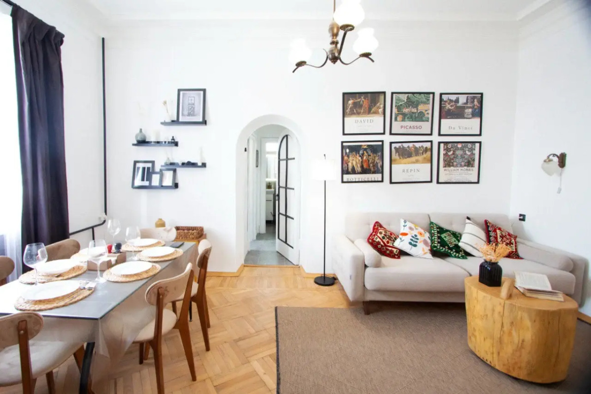 Трёхкомнатная Квартира на Тверской