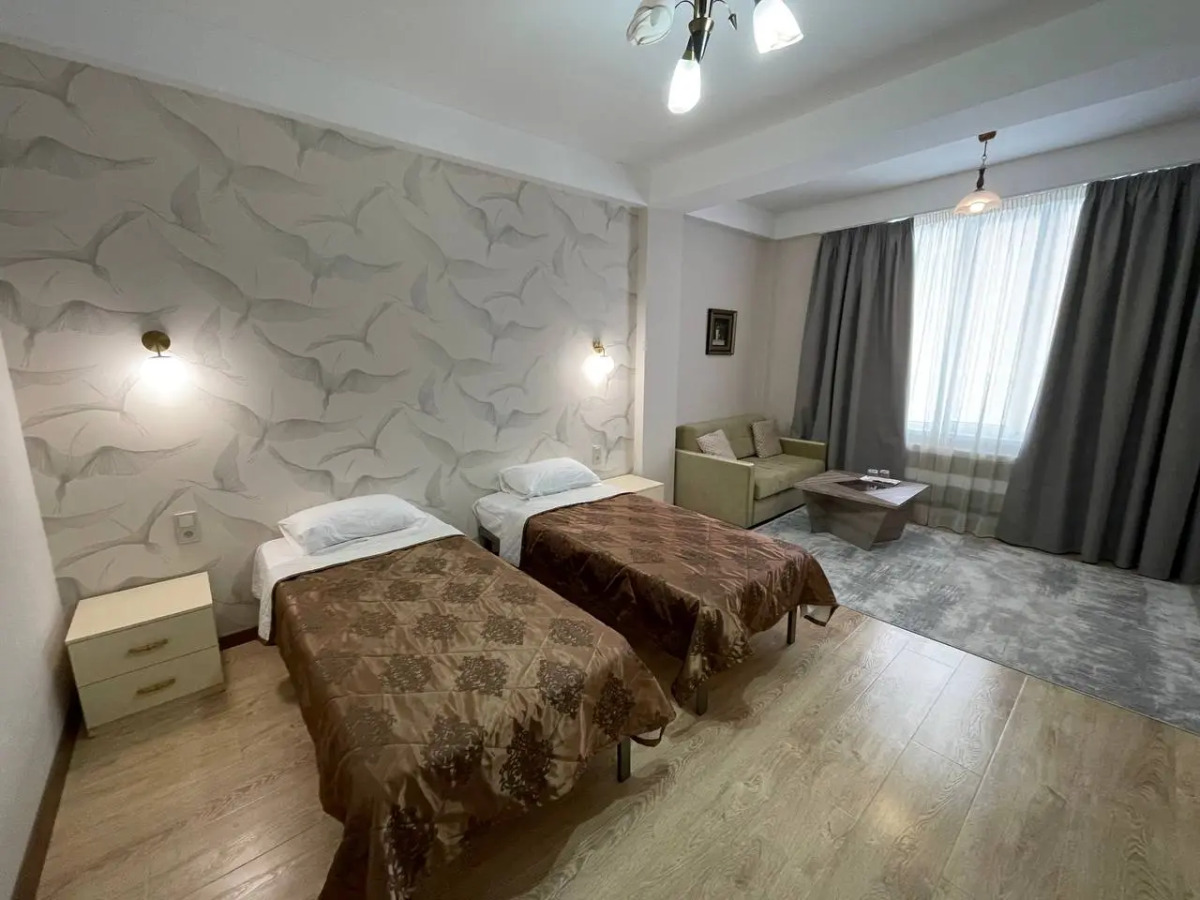 Белые Журавли