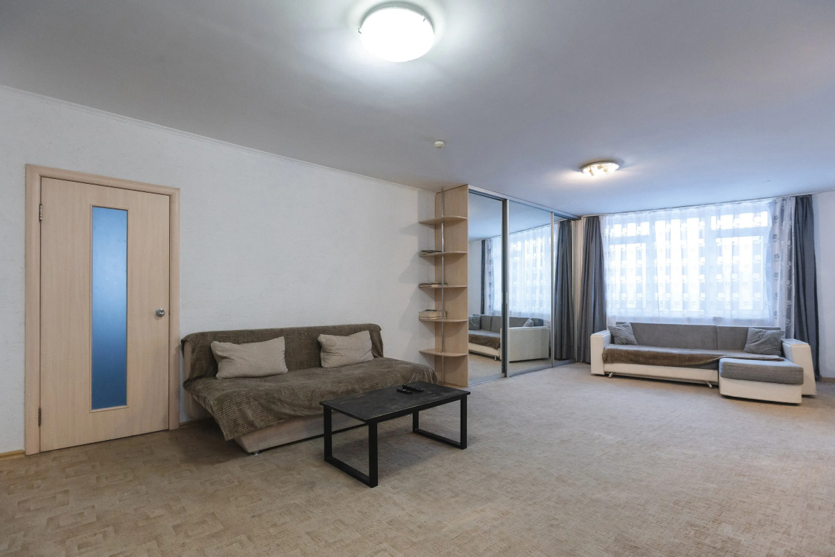 Апартаменты Двухкомнатные рядом с ТРЦ Планета