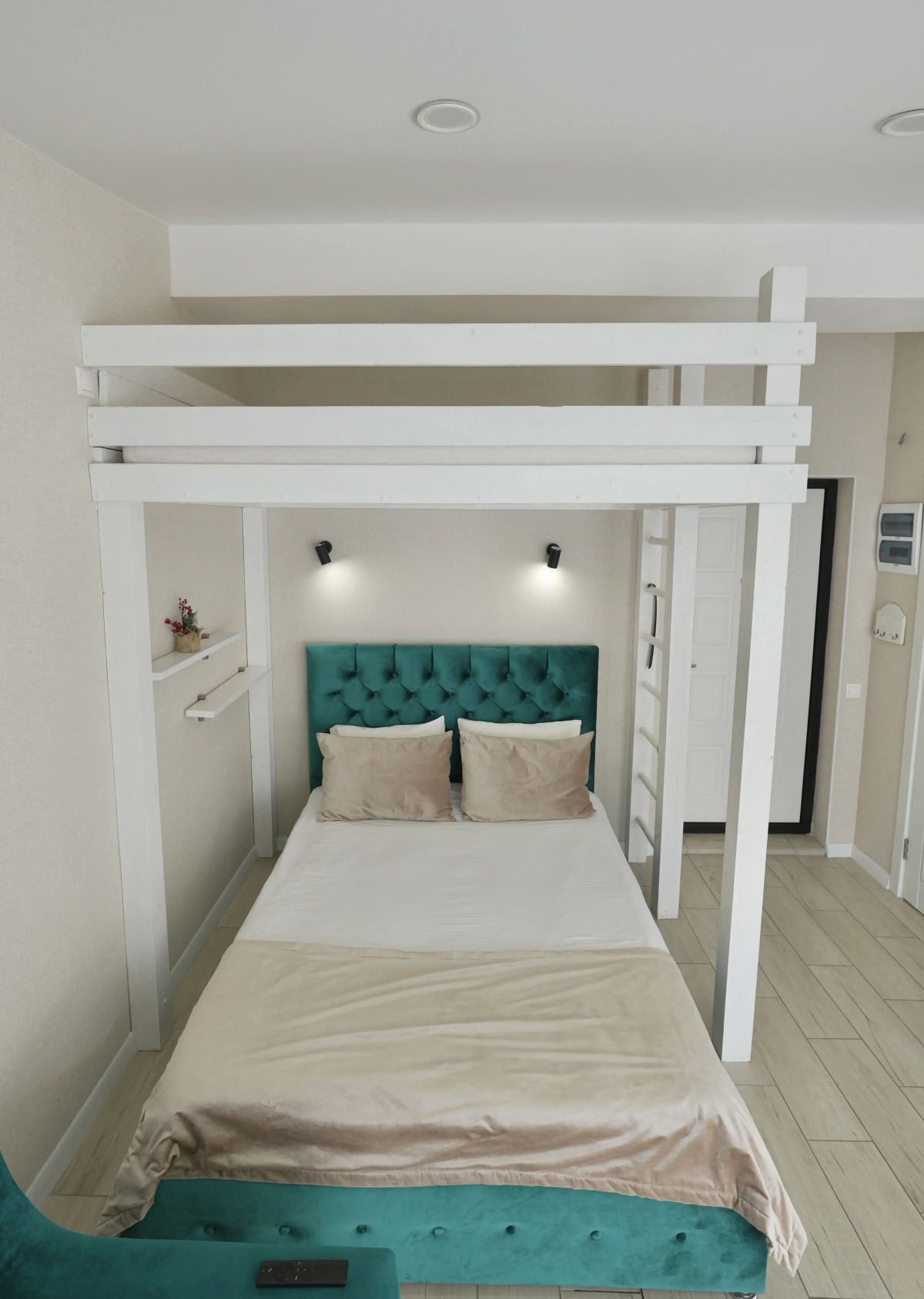 Квартира Студия с панорамными окнами напротив отеля Мариотт