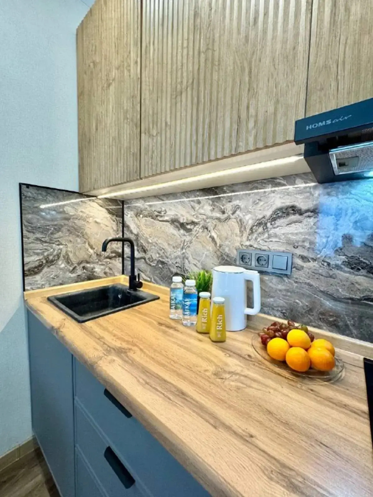 Квартира Life Apartments