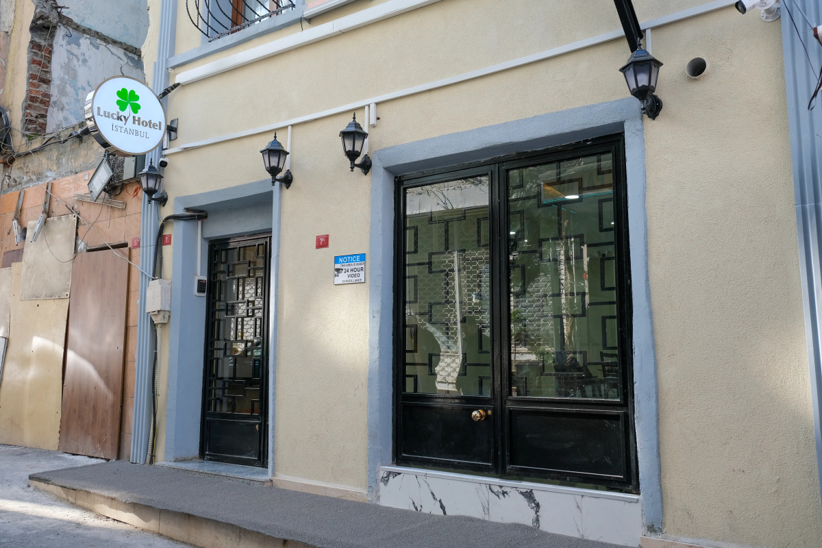 Отель Lucky Hotel Istanbul