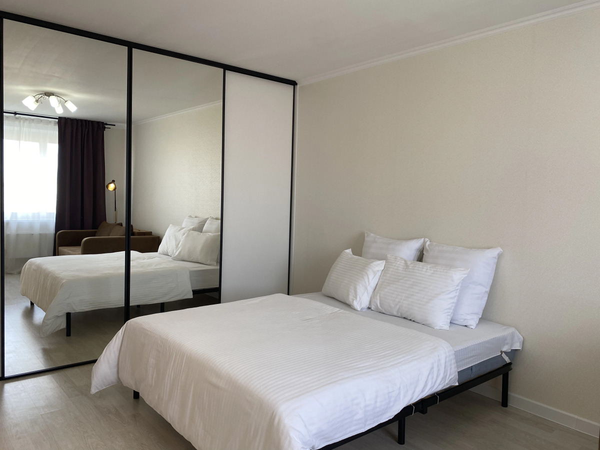 Квартира Современная рядом с ТЦ Остров Arendatmn24