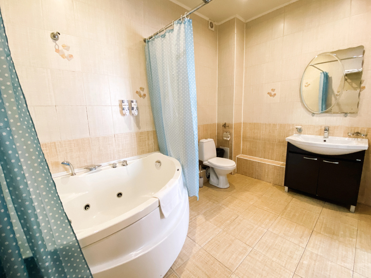 Гостинично-развлекательный комплекс Royal-Lime