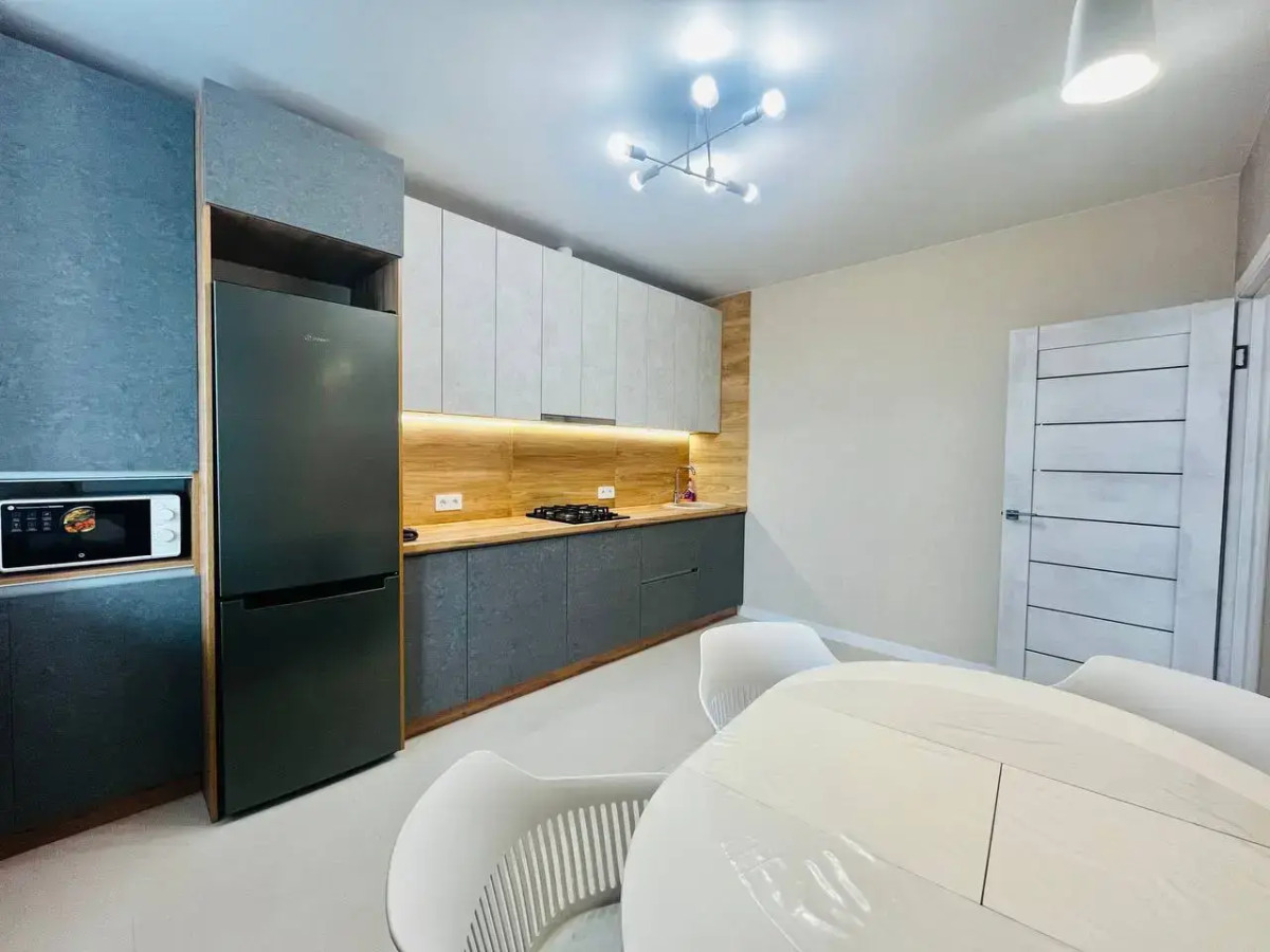 Апартаменты Двухкомнатные апартаменты в центре